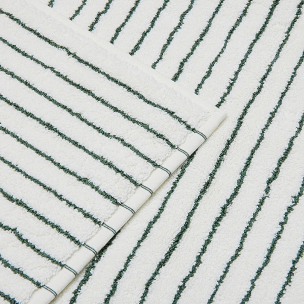 Bademåtte | 70x50 cm | Essential stripe | Egyptisk bomuld | Mineral Green/White | Georg Jensen Damask