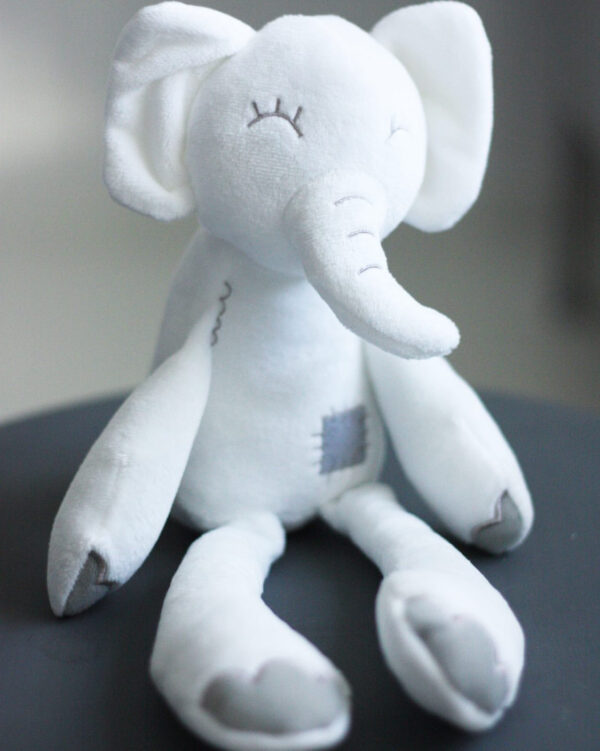 Elefant Bamse i Lys Creme Velour